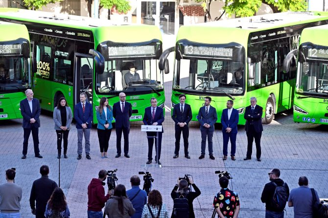 Presentación de los nuevos autobuses