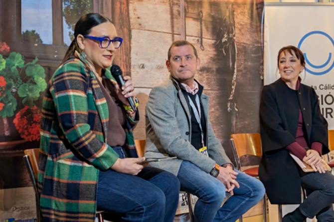 Eva Reverte, durante su intervención en el acto inaugural