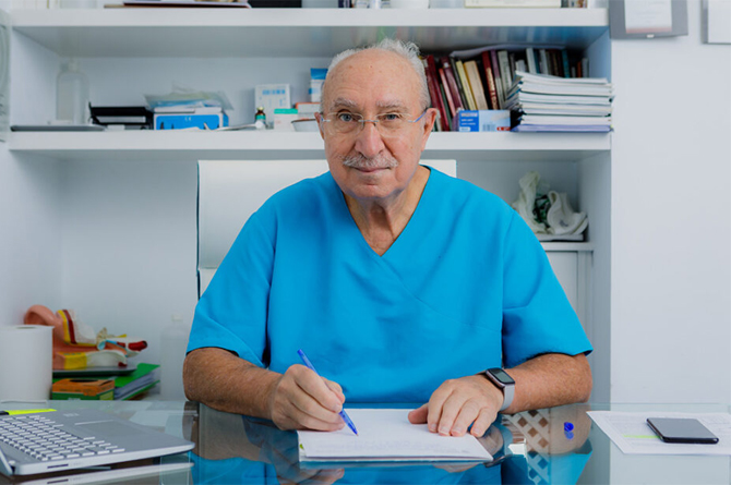 El doctor Luis Miguel Amorós