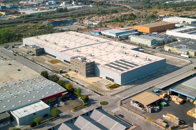 Plataforma logística en Martorelles. Imagen: Segro | El Mercantil