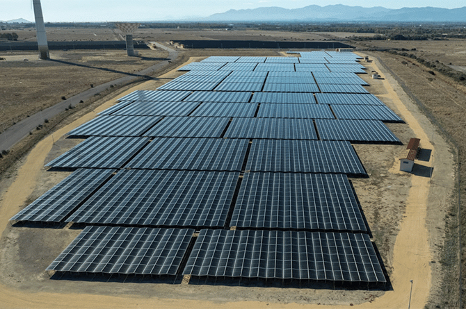 Planta solar de Qais en la isla italiana de Cerdeña