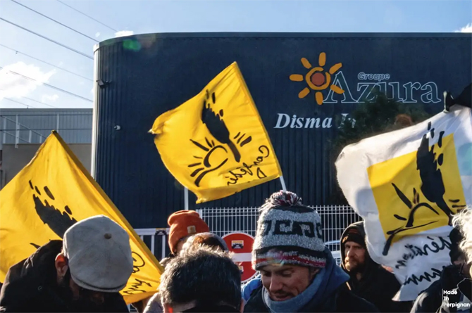 Miembros de la Confédération Paysanne en una protesta Perpiñán